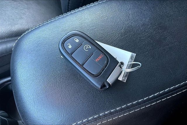 2020 Jeep Cherokee Lux
