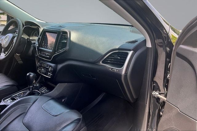2022 Jeep Cherokee Latitude Lux