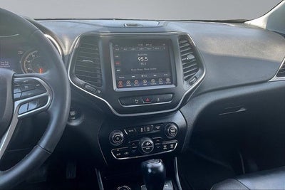 2022 Jeep Cherokee Latitude Lux