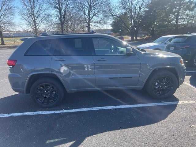 2020 Jeep Grand Cherokee Altitude
