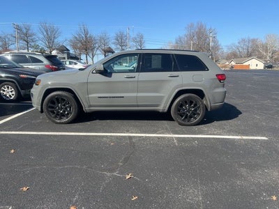 2020 Jeep Grand Cherokee Altitude