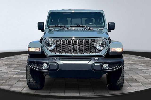 2024 Jeep Gladiator Nighthawk