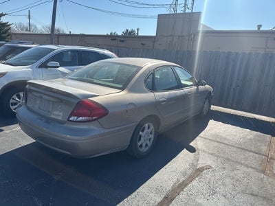 2006 Ford Taurus SEL
