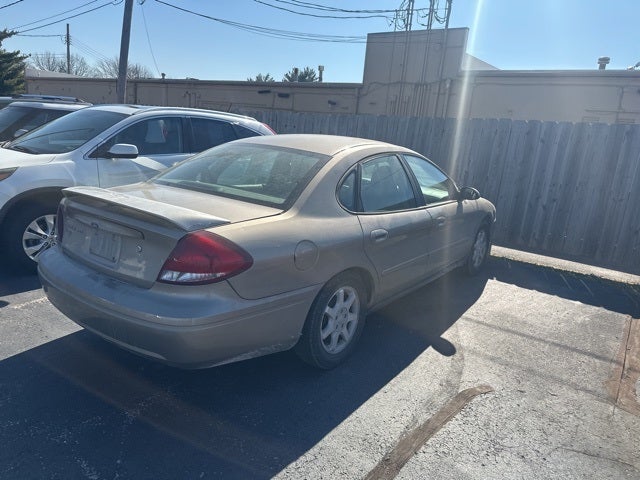 2006 Ford Taurus SEL