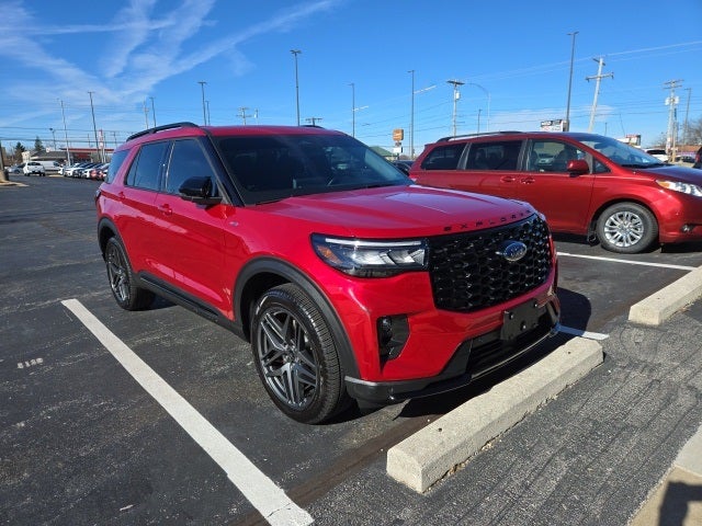 2025 Ford Explorer ST-Line