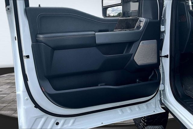 2024 Ford F-250SD Lariat Tremor Package