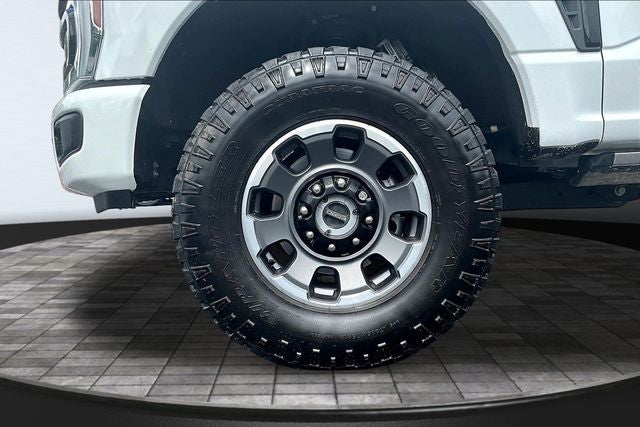 2024 Ford F-250SD Lariat Tremor Package