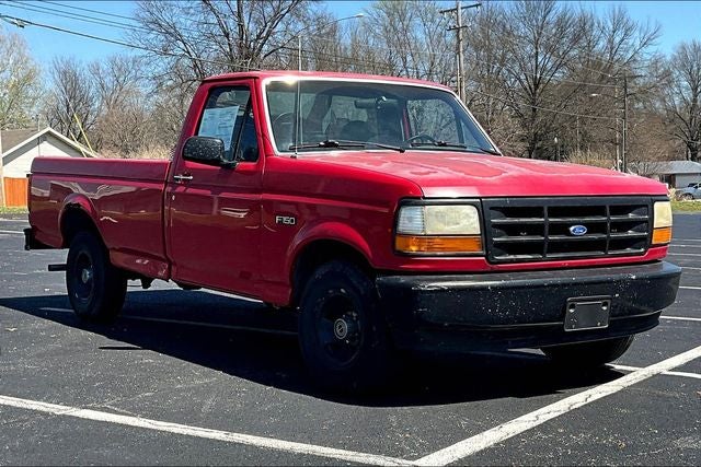 1995 Ford F-150 Reg Cab 116.8" WB