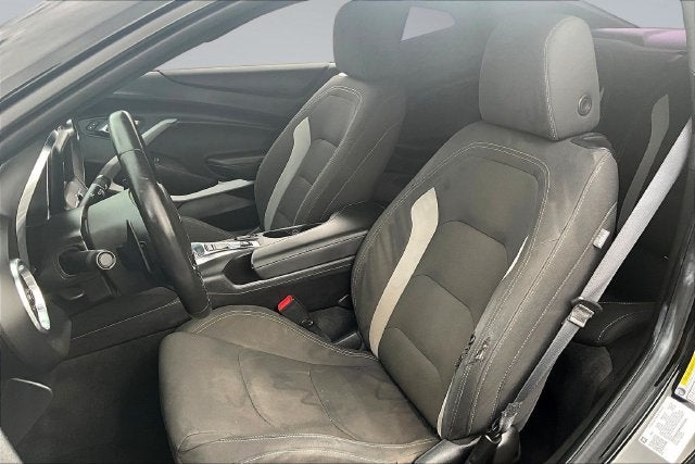 2021 Chevrolet Camaro 1LT