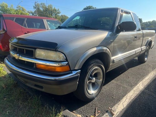 2003 Chevrolet S-10 LS