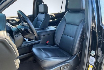 2022 Chevrolet Suburban LT