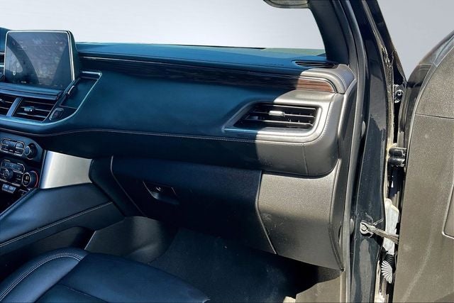 2022 Chevrolet Suburban LT