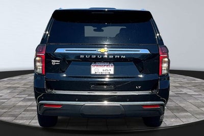 2022 Chevrolet Suburban LT