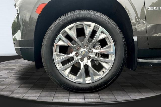 2021 Chevrolet Suburban LT