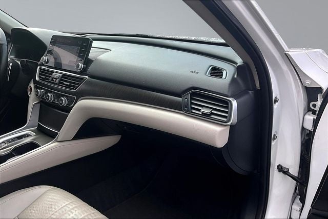 2022 Honda Accord Touring 2.0T