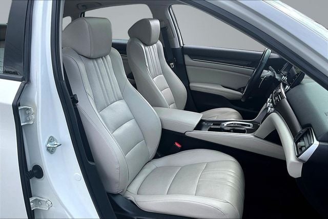 2022 Honda Accord Touring 2.0T