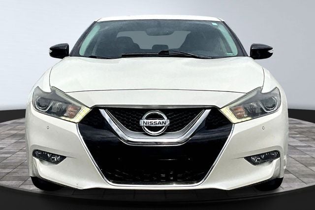2017 Nissan Maxima SR