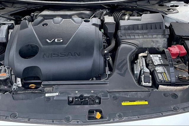 2017 Nissan Maxima SR
