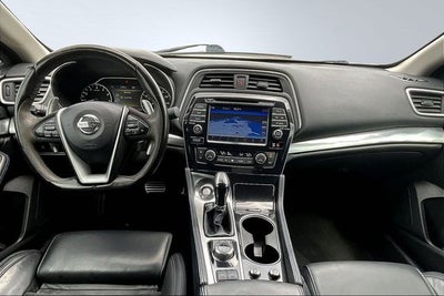 2017 Nissan Maxima SR
