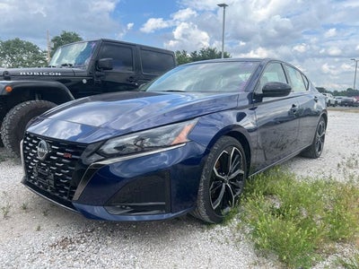 2023 Nissan Altima 2.5 SR