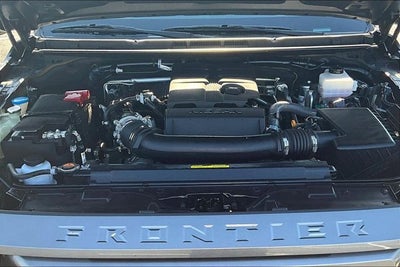 2024 Nissan Frontier SV