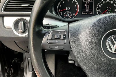 2013 Volkswagen Passat 2.5 SE w/Sunroof