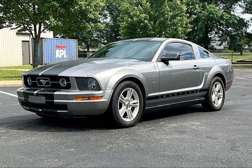 2008 Ford Mustang Deluxe