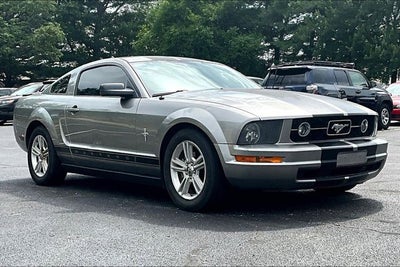 2008 Ford Mustang Deluxe