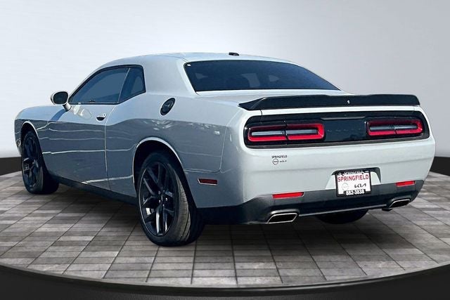 2021 Dodge Challenger SXT
