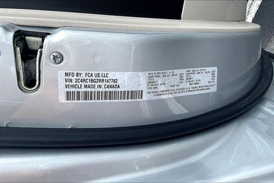 2024 Chrysler Pacifica Touring L