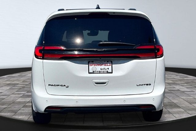 2025 Chrysler Pacifica Limited