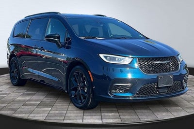 2025 Chrysler Pacifica Limited