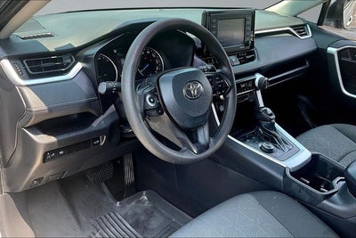 2022 Toyota RAV4 Hybrid XLE