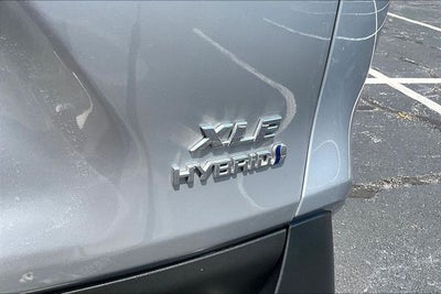 2022 Toyota RAV4 Hybrid XLE