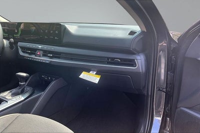 2026 Kia K4 LX