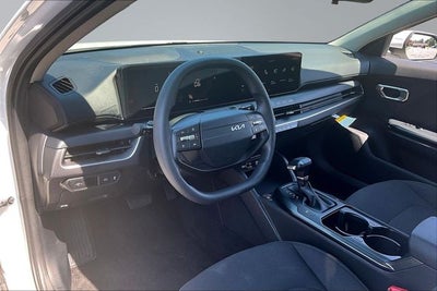 2026 Kia K4 LX