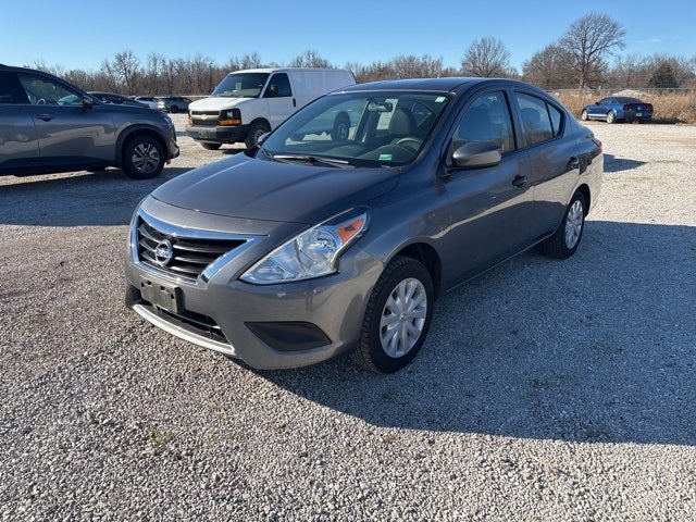 2019 Nissan Versa 1.6 S