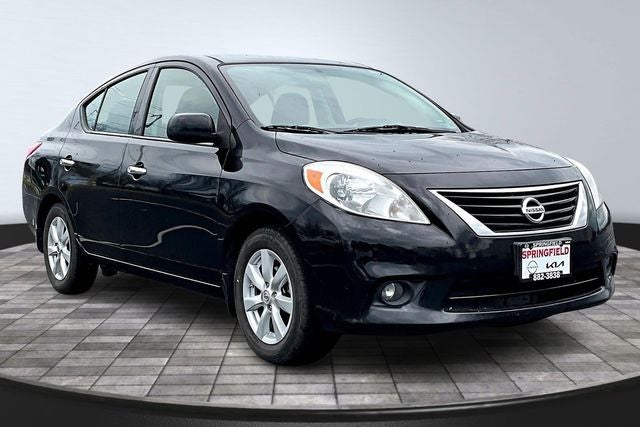 2014 Nissan Versa 1.6 SV