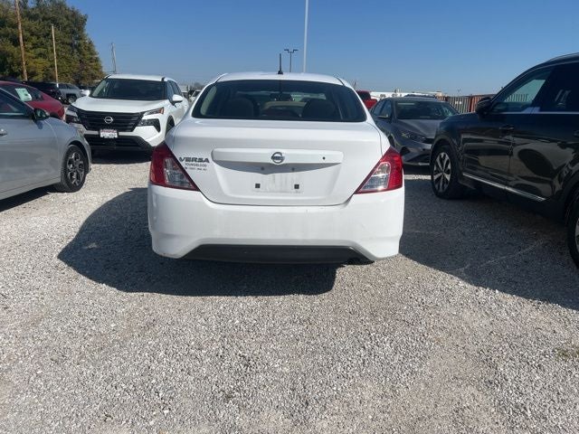 2017 Nissan Versa 1.6 S