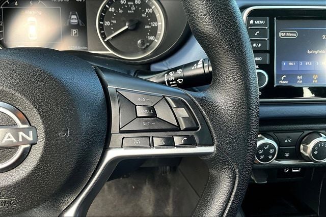 2023 Nissan Versa 1.6 SV