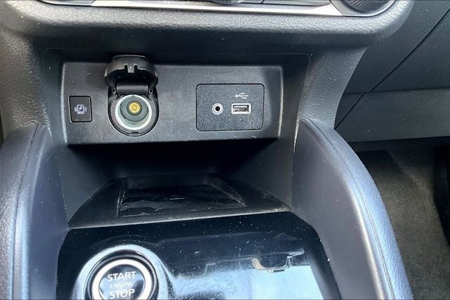 2023 Nissan Versa 1.6 SV