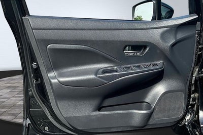 2023 Nissan Versa 1.6 SV