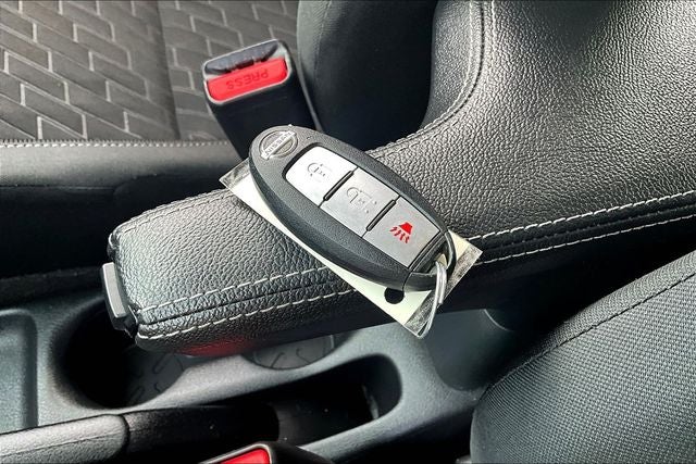 2021 Nissan Kicks S