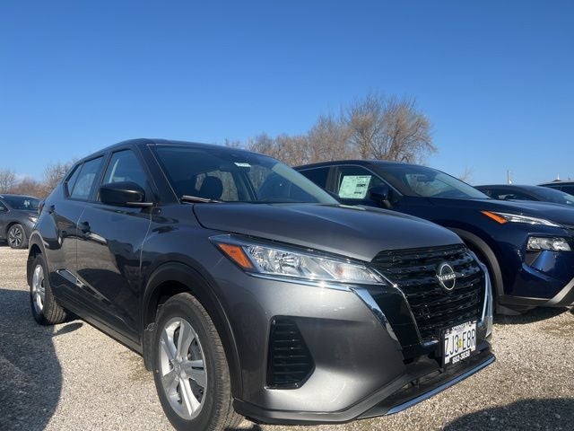 2025 Nissan Kicks Play S