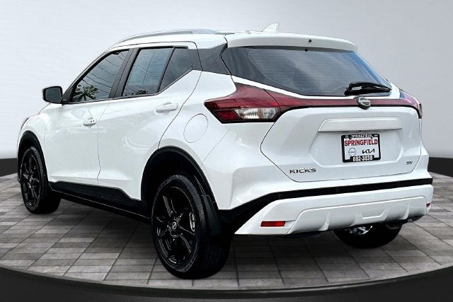 2023 Nissan Kicks SV