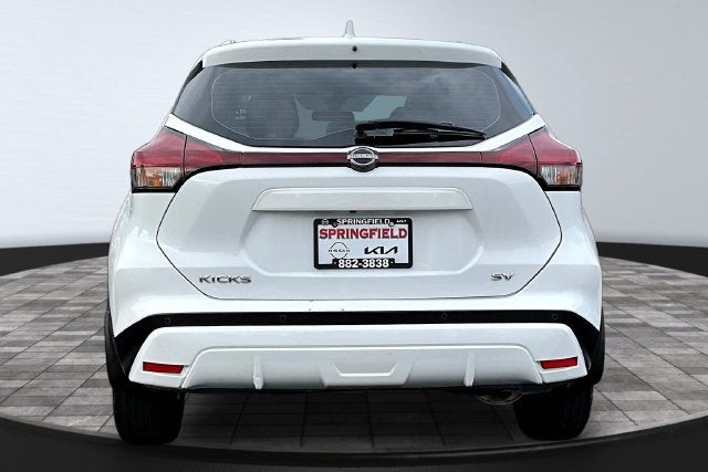2023 Nissan Kicks SV
