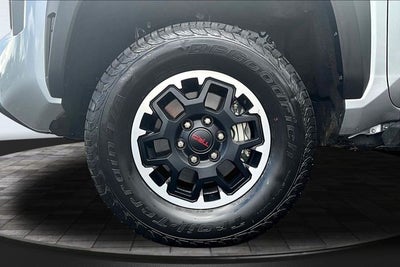 2025 Toyota Tacoma TRD Off-Road