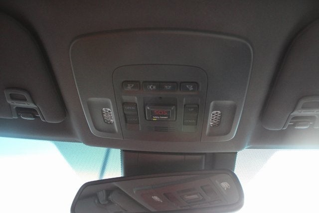 2019 Toyota Avalon Hybrid Base