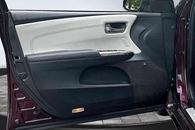 2018 Toyota Avalon Hybrid Limited