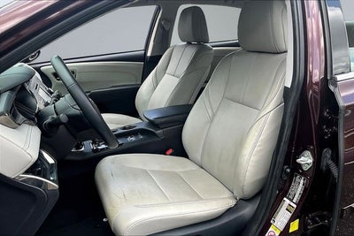 2018 Toyota Avalon Hybrid Limited